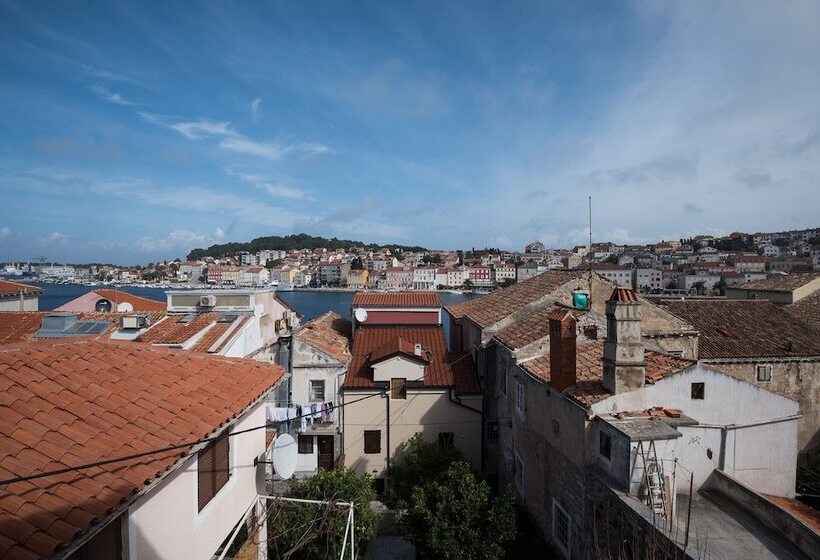 Andrea&leon Apartments