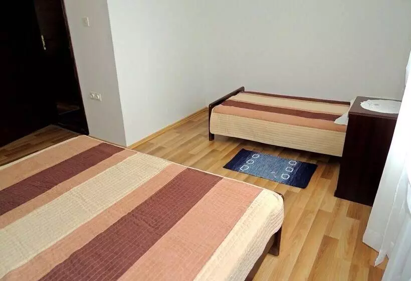 Apartments Nikolina