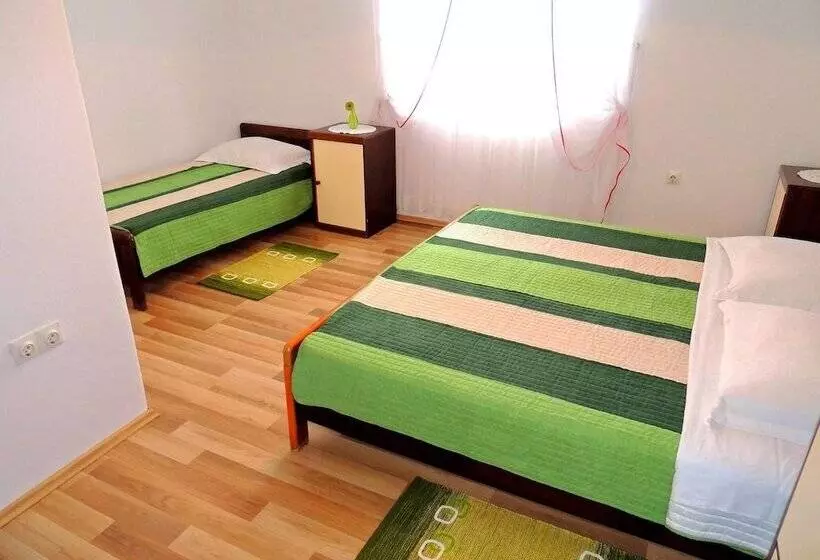 Apartments Nikolina