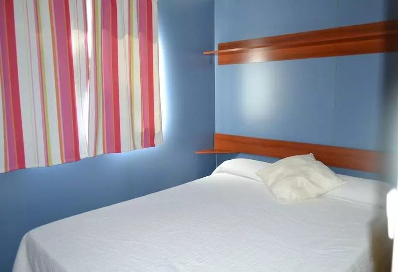 هتل Camping Playa Taray