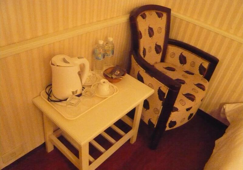 هتل Chung Shan Business