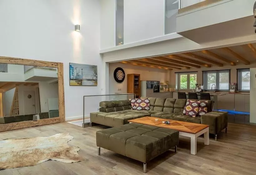 ペンション Guesthouse Loft