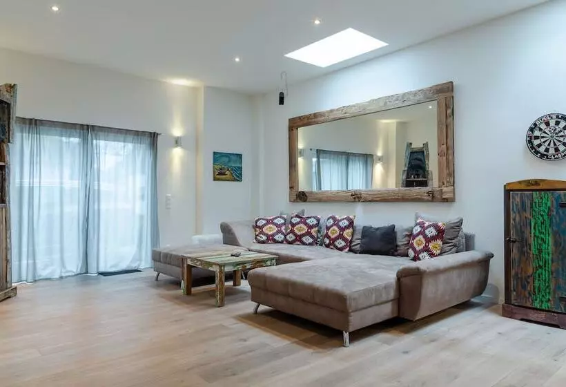 ペンション Guesthouse Loft