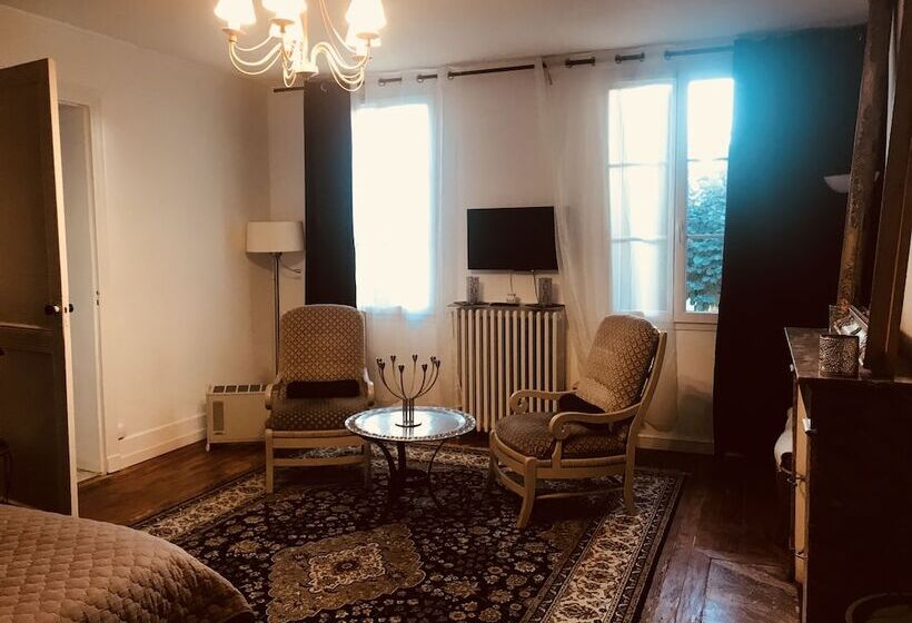 پانسیون Le Logis De L'épinette