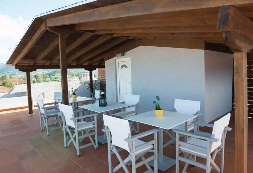 Regalo Apartments