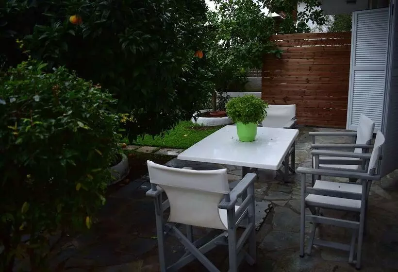 Regalo Apartments