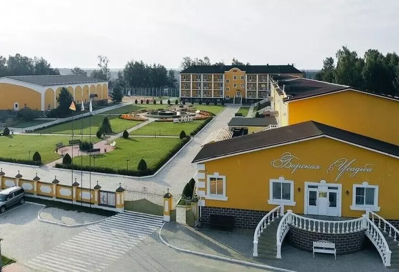 リゾートホテル Barskaya Usadba Country Club