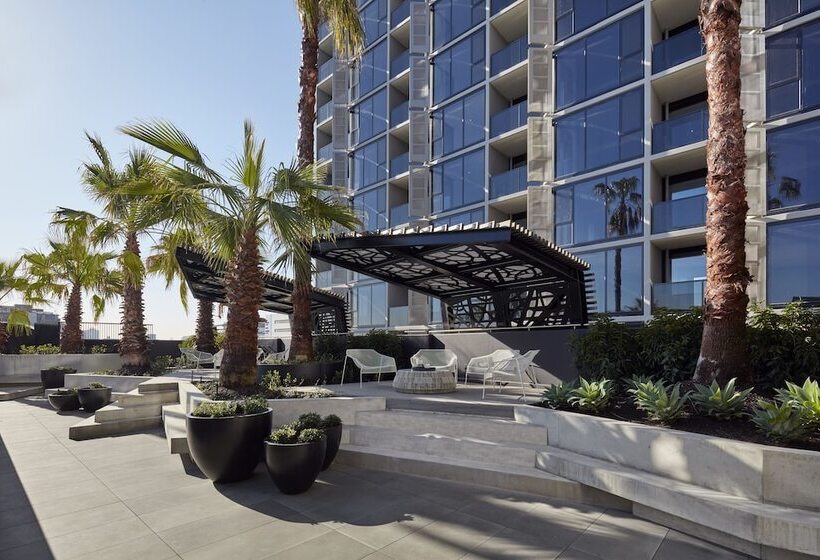 Turnkey Accommodation  North Melbourne