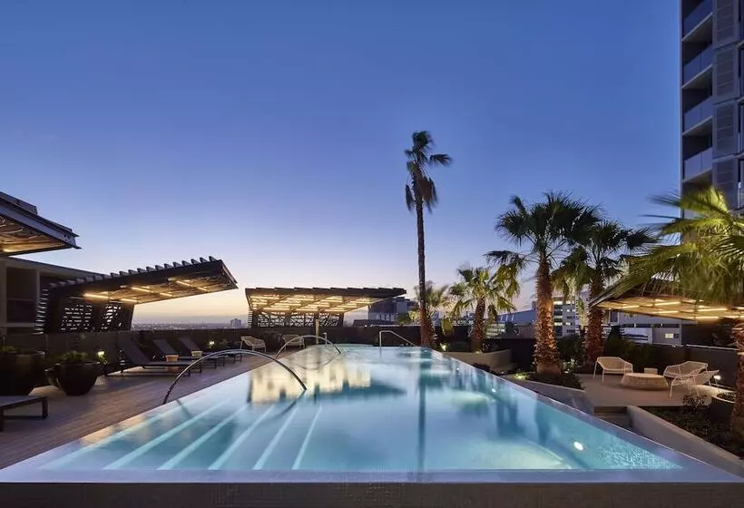 Turnkey Accommodation  North Melbourne