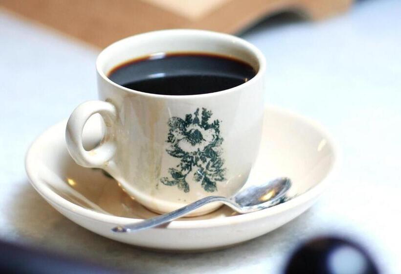 هتل Carnarvon House