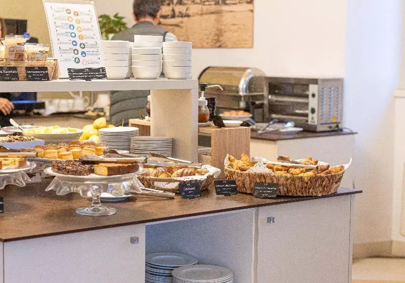 Pallanza Hotels