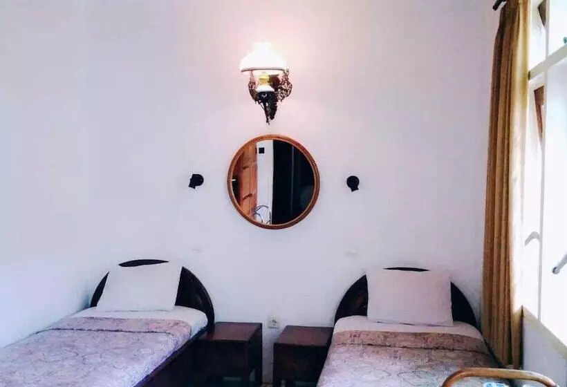 Bladok Hotel & Restaurant
