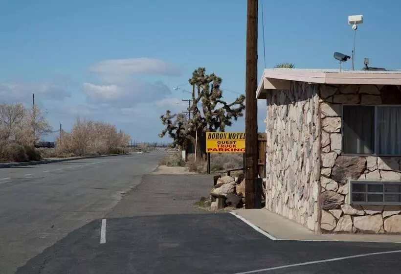 Boron Motel