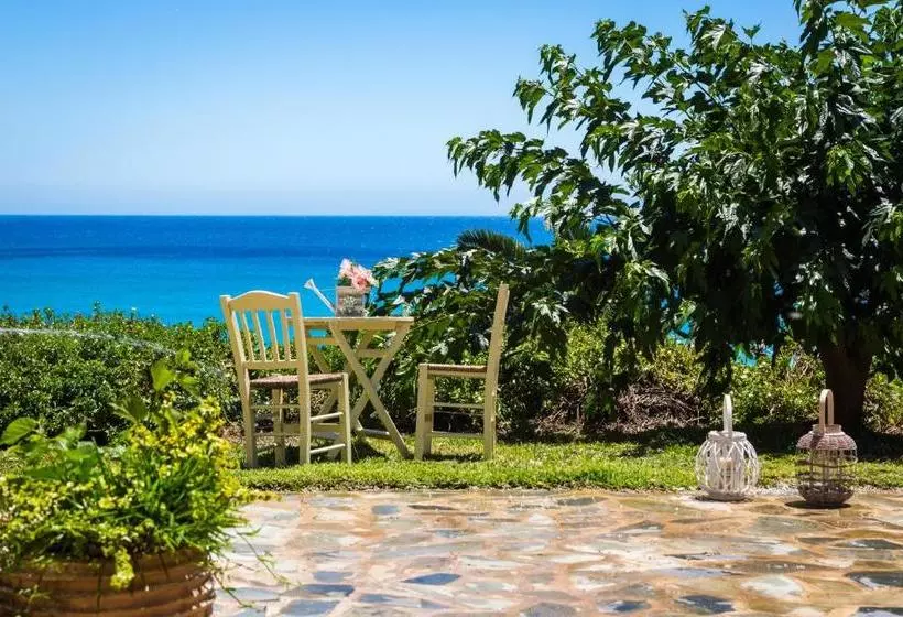 Hotelli Aloe Studios