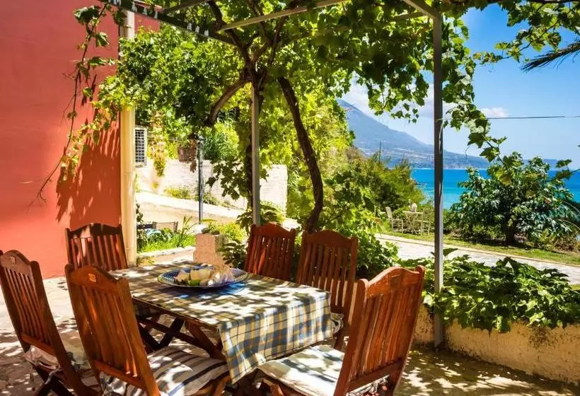 Hotelli Aloe Studios