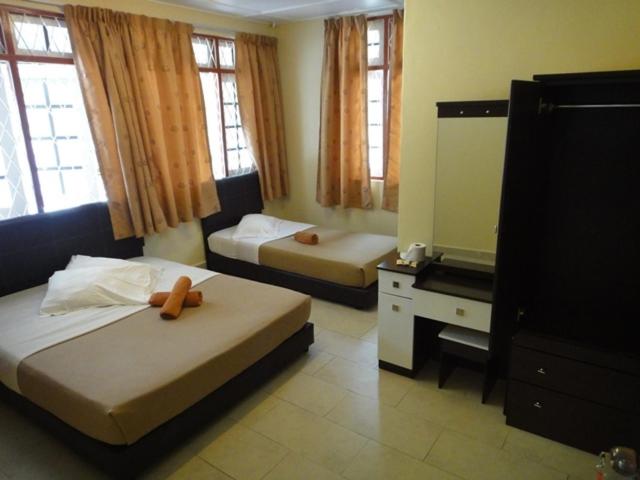 Hotell Eight Mentigi Guesthouse