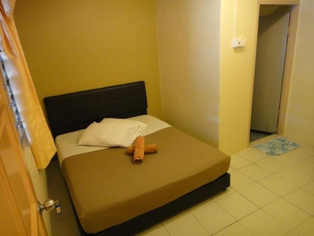 Hotell Eight Mentigi Guesthouse