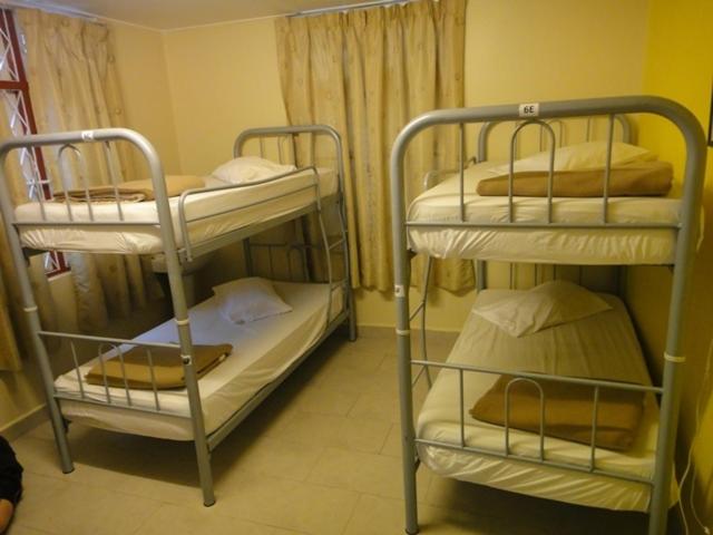 Hotell Eight Mentigi Guesthouse