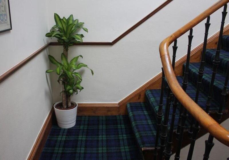 Kilmaurs Guest House