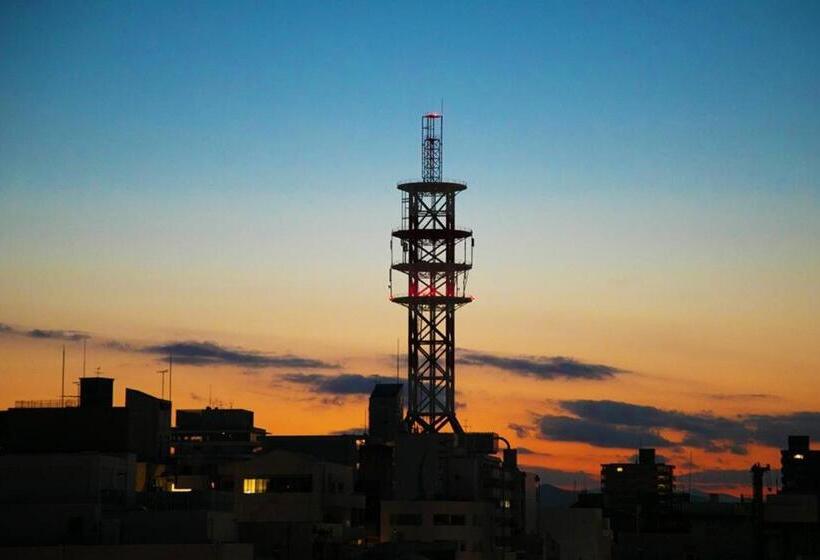 Отель Town Honmachi