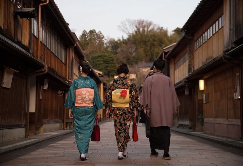 Emblem Apartment Kanazawa