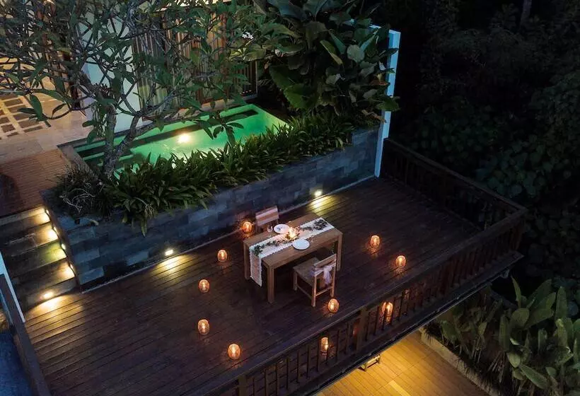ホテル Annupuri Villas Bali