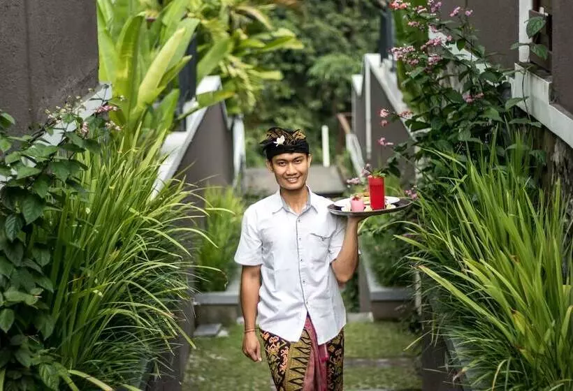ホテル Annupuri Villas Bali