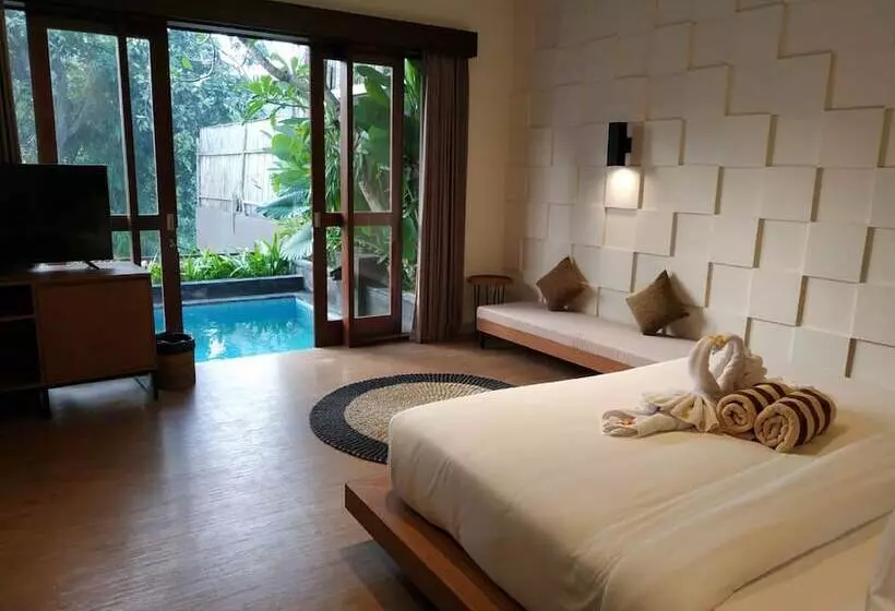 ホテル Annupuri Villas Bali