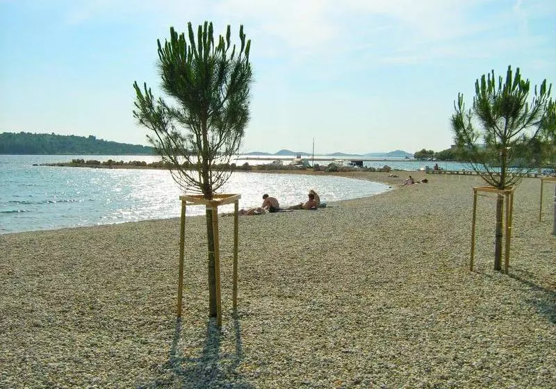هتل Apartments Marica