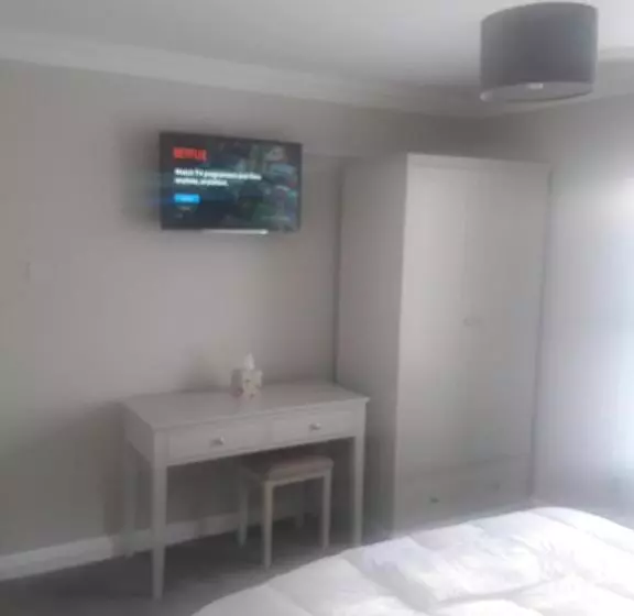 Hotelli Dubhlinn House