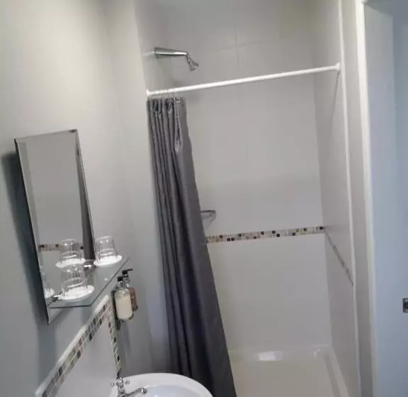 Hotelli Dubhlinn House