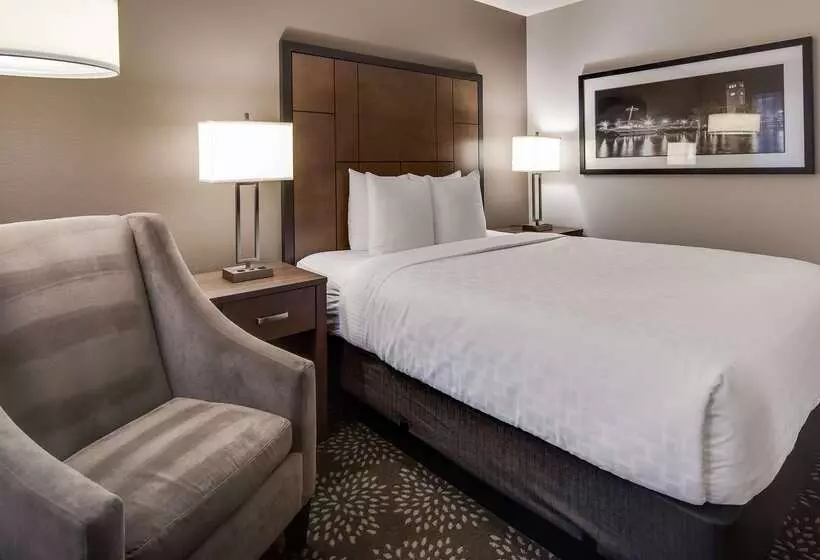 בית מלון כפרי Best Western Plus Spokane North