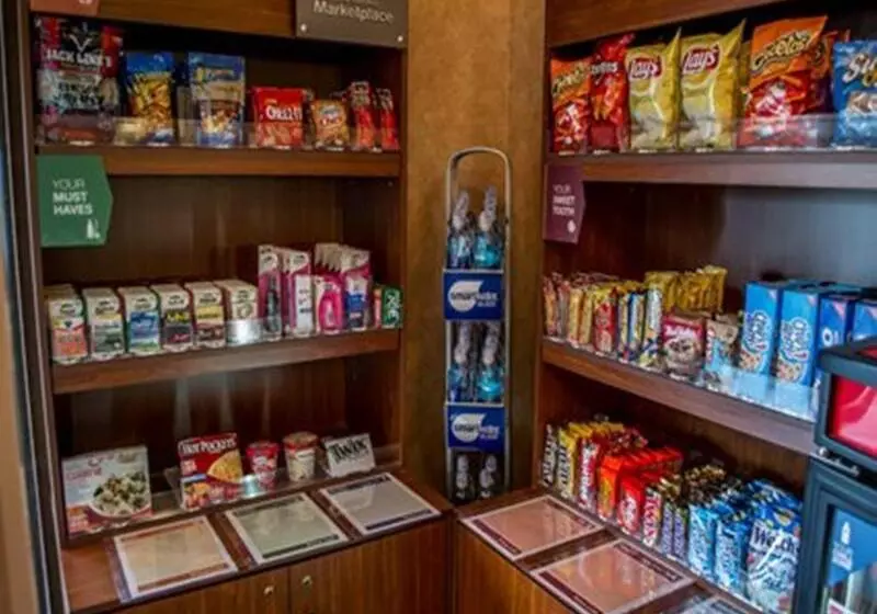 Отель Comfort Suites Lakewood Denver