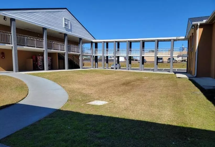 فندق Days Inn By Wyndham Dothan