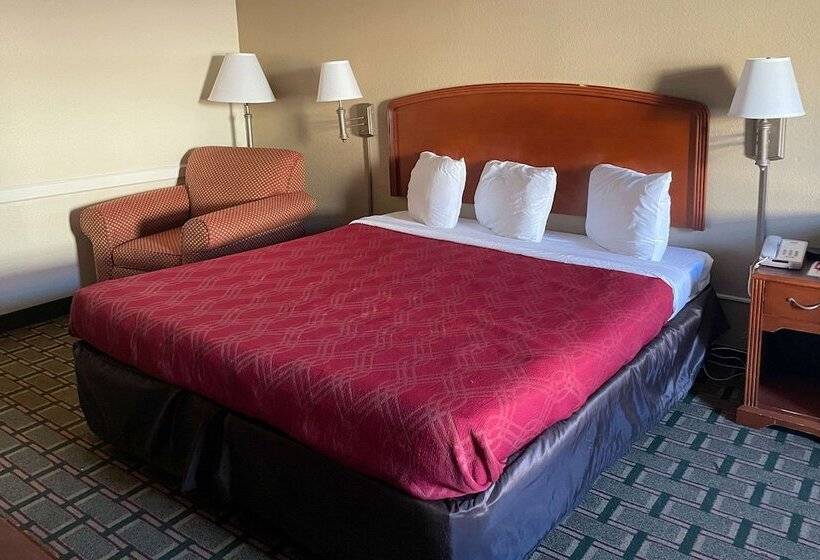 בית מלון כפרי Econo Lodge