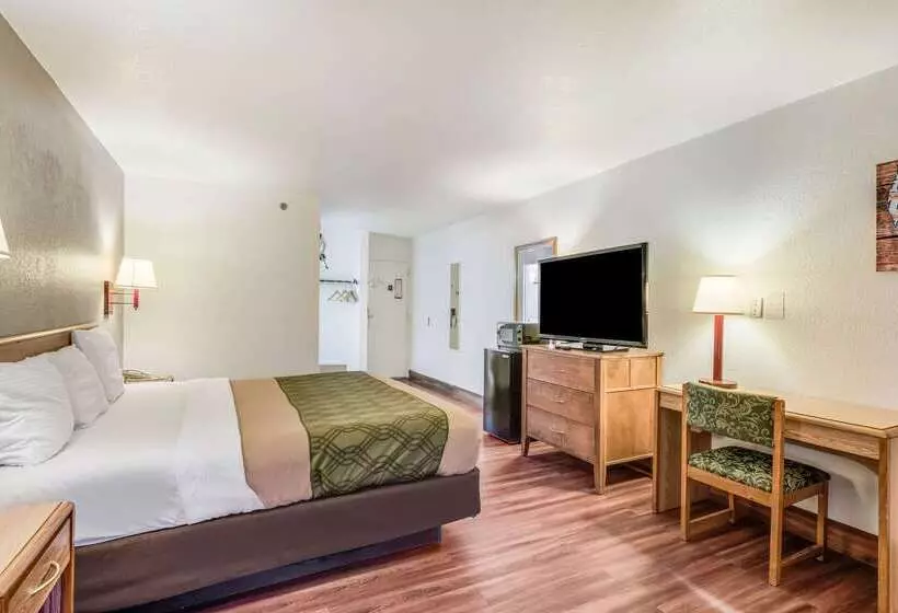 בית מלון כפרי Econo Lodge Truman Inn