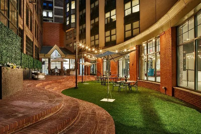 Hotel Indigo Cleveland Downtown, An Ihg