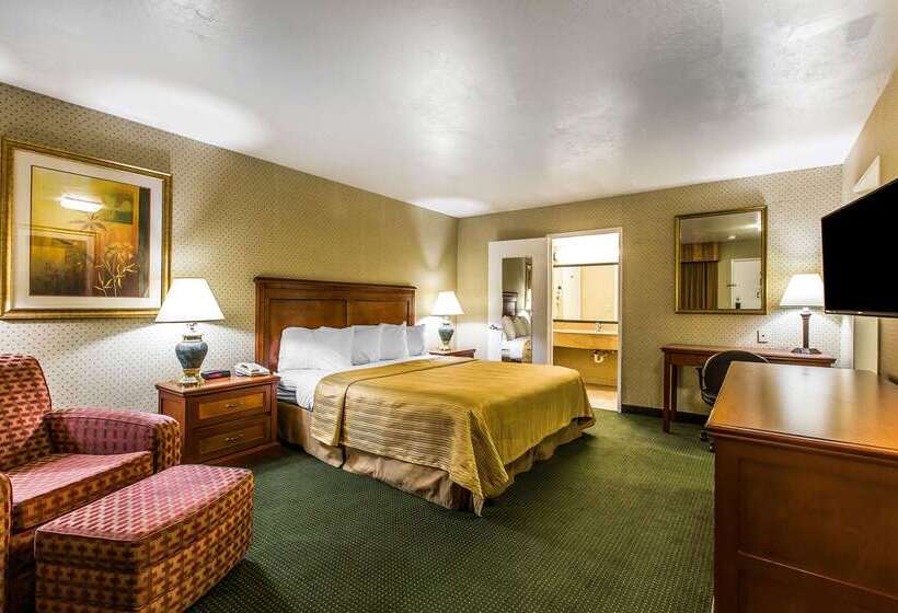 Отель Quality Inn Near China Lake Naval Station