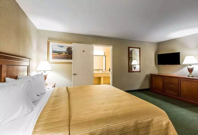 ホテル Quality Inn Near China Lake Naval Station