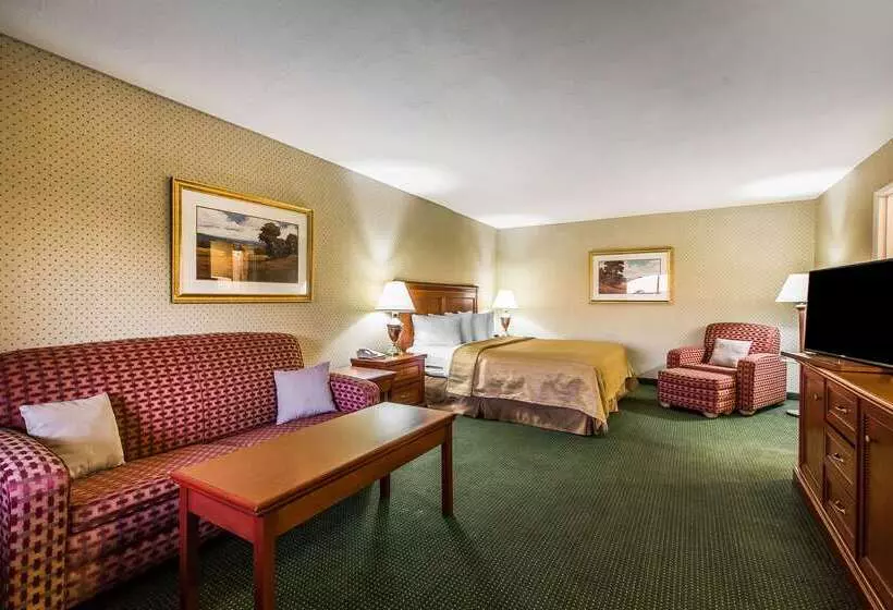 ホテル Quality Inn Near China Lake Naval Station