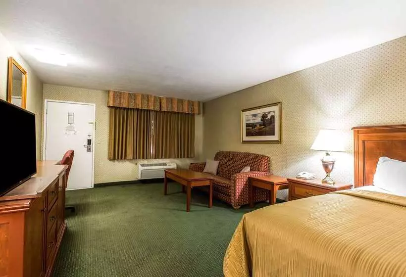 ホテル Quality Inn Near China Lake Naval Station