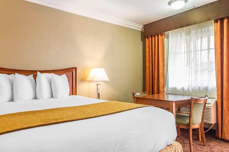 هتل Quality Inn Sacramento Convention Center