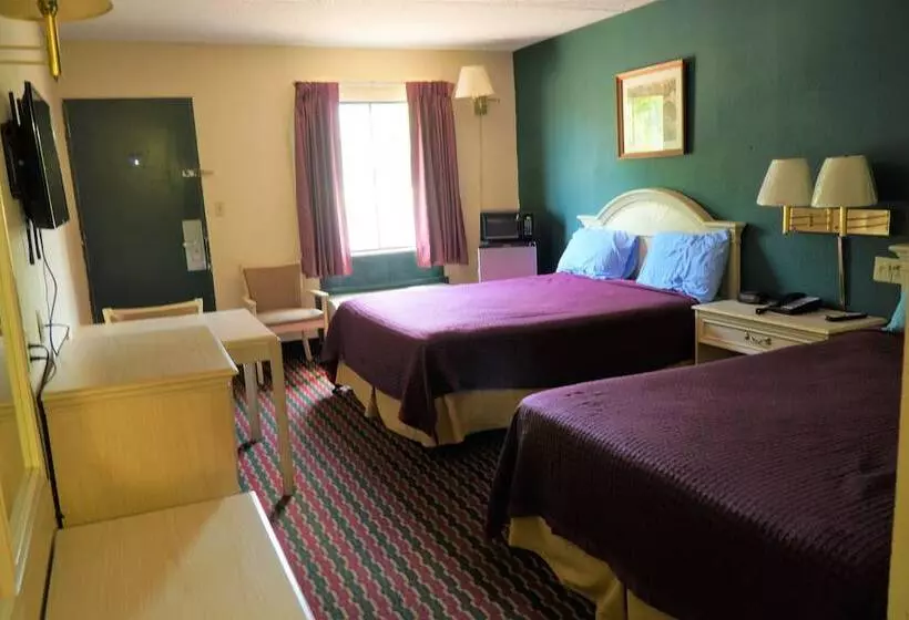 فندق Quality Quarters Inn