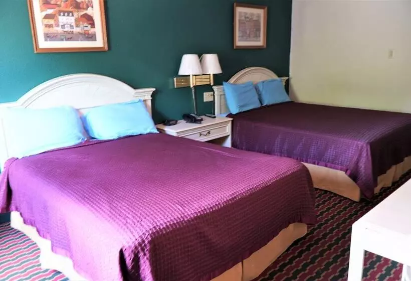 فندق Quality Quarters Inn