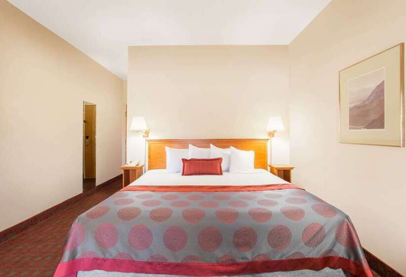 هتل Ramada By Wyndham St George