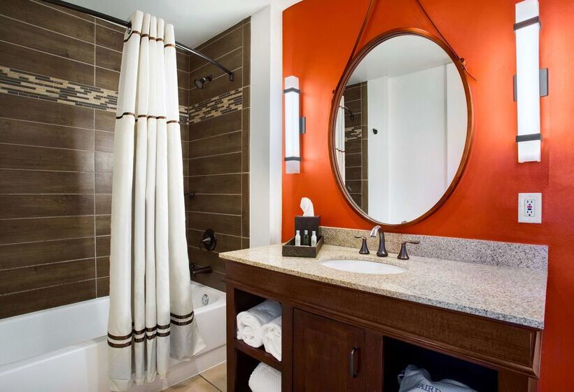 هتل The Emily Morgan San Antonio A Doubletree By Hilton