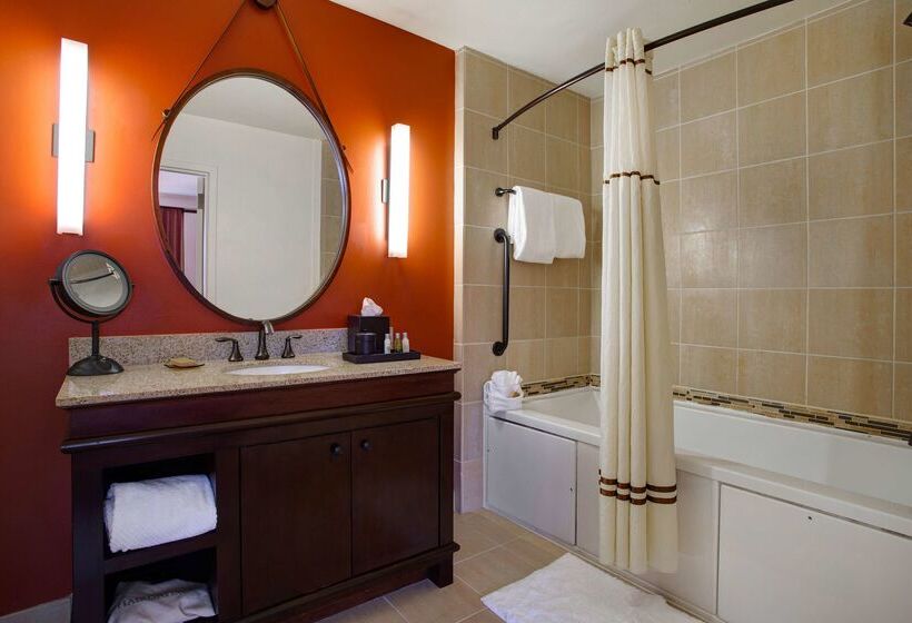 هتل The Emily Morgan San Antonio A Doubletree By Hilton