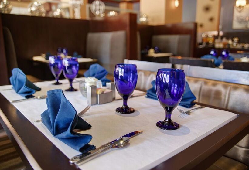 هتل The Emily Morgan San Antonio A Doubletree By Hilton