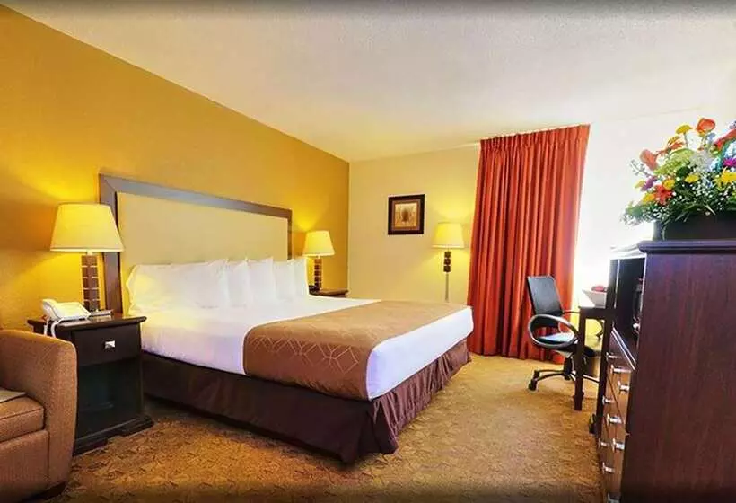 ホテル Village Inn Clemmons Winston Salem, Trademark By Wyndham