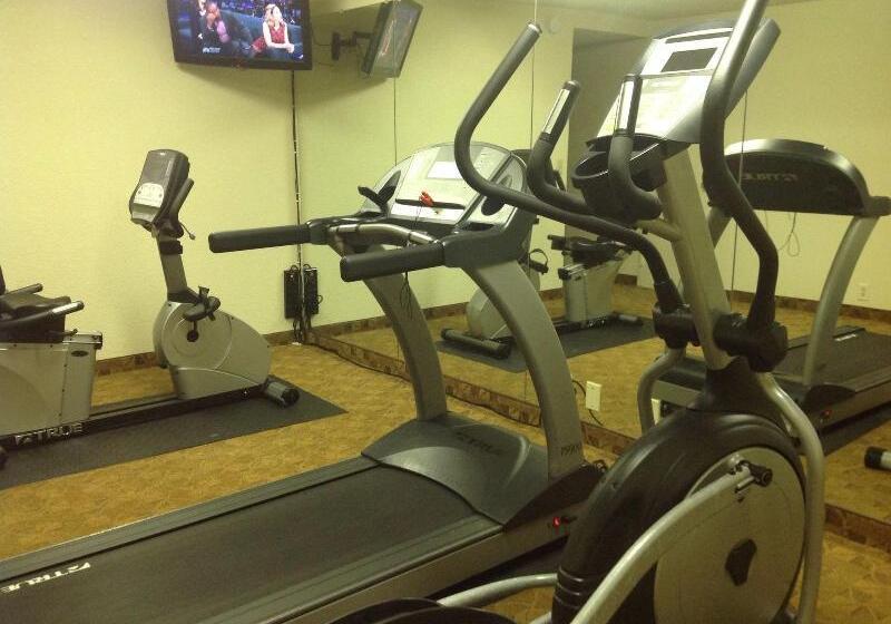 فندق Village Inn Clemmons Winston Salem, Trademark By Wyndham